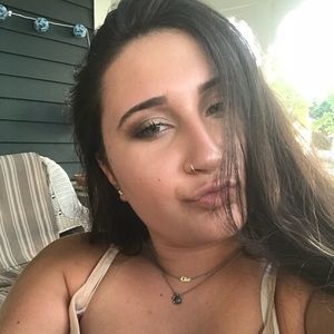 Meet your Posher, Gabriella